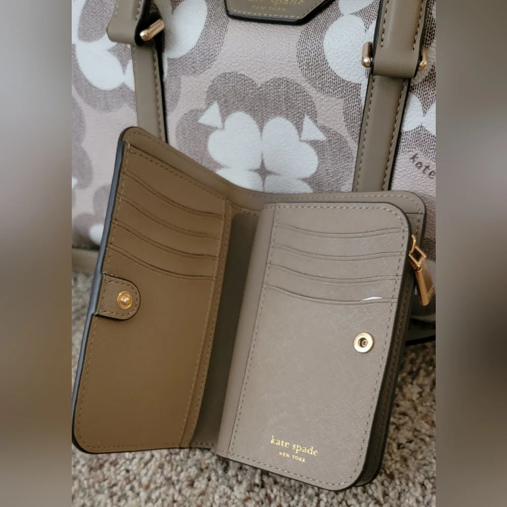 Kate Spade Jacquard Satchel & wallet - Picture 4 of 7